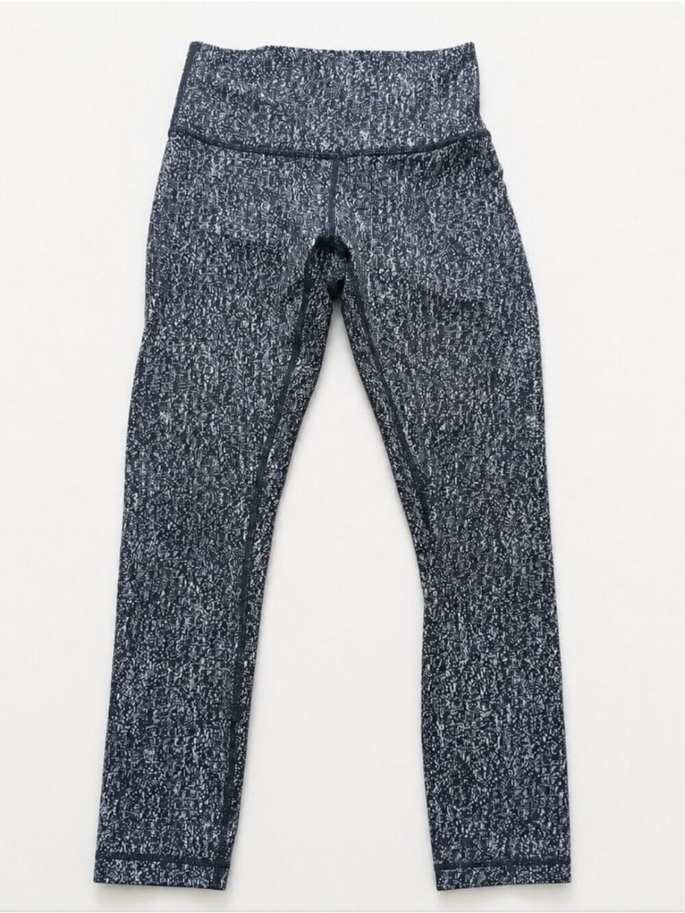 Lululemon Wunder Under Leggings Black & White Print Size 4 - 11"×32"
